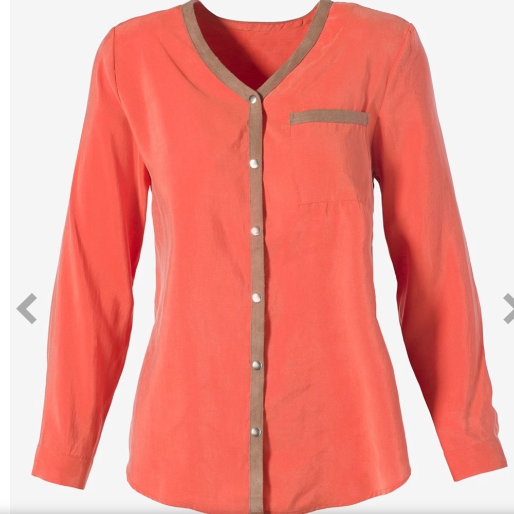 Chico’s Ambercup Orange Contracting Faux Suede Soft Modal Blouse‎ NWT Size 8-10